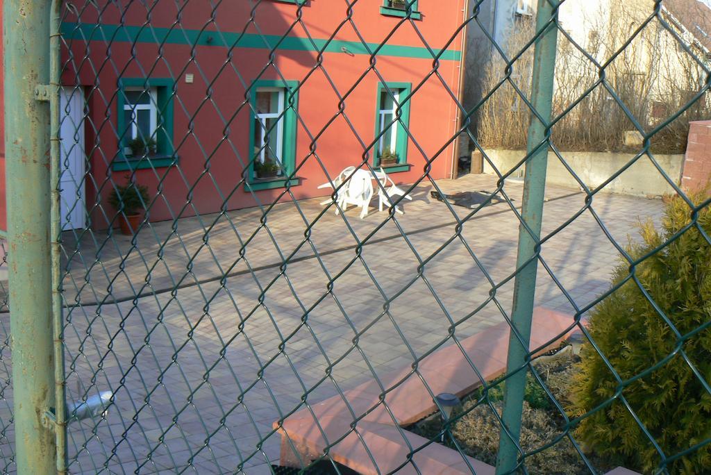 Penzion Na Vapence Liberec Bagian luar foto