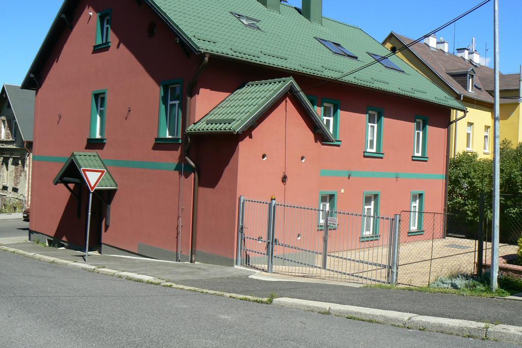 Penzion Na Vapence Liberec Bagian luar foto